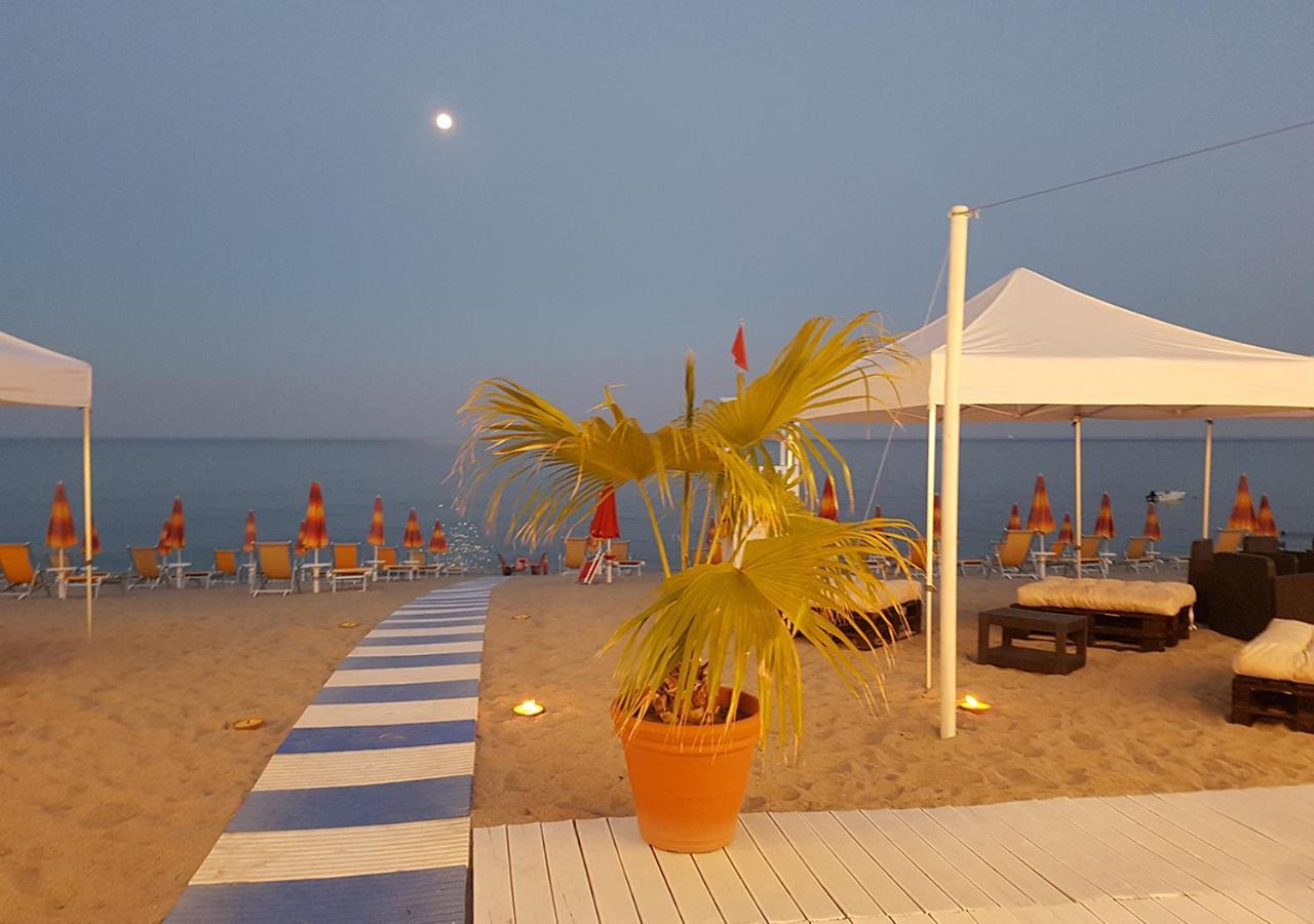 Hotel Federica Riace Marina Esterno foto