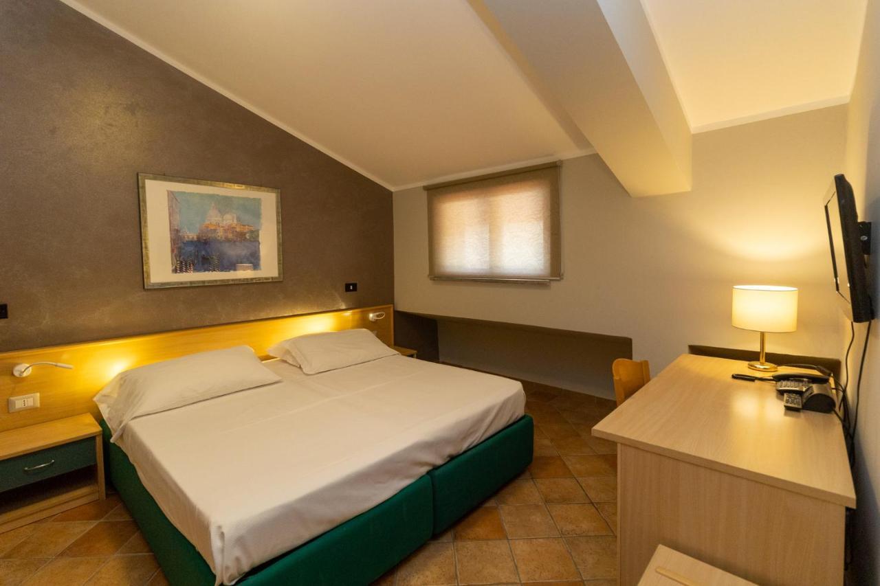 Hotel Federica Riace Marina Esterno foto